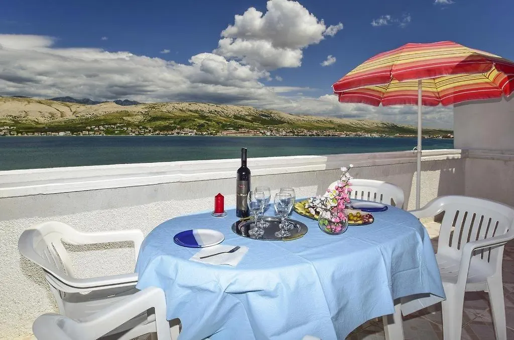 Apartments By The Sea Pag - 15670 Pag Town