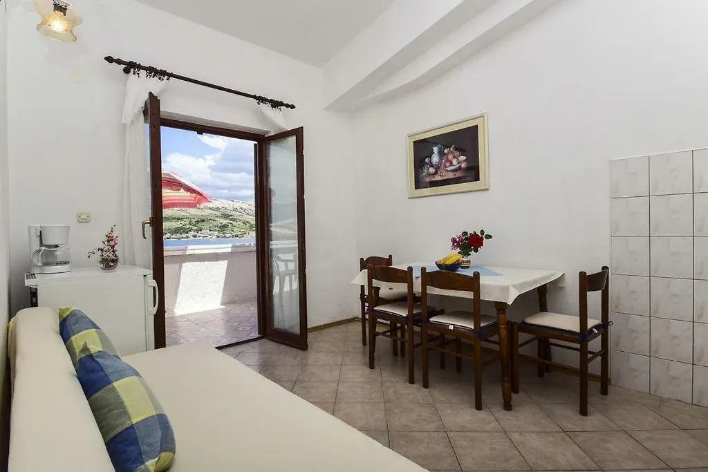 Apartments By The Sea Pag - 15670 Pag Town